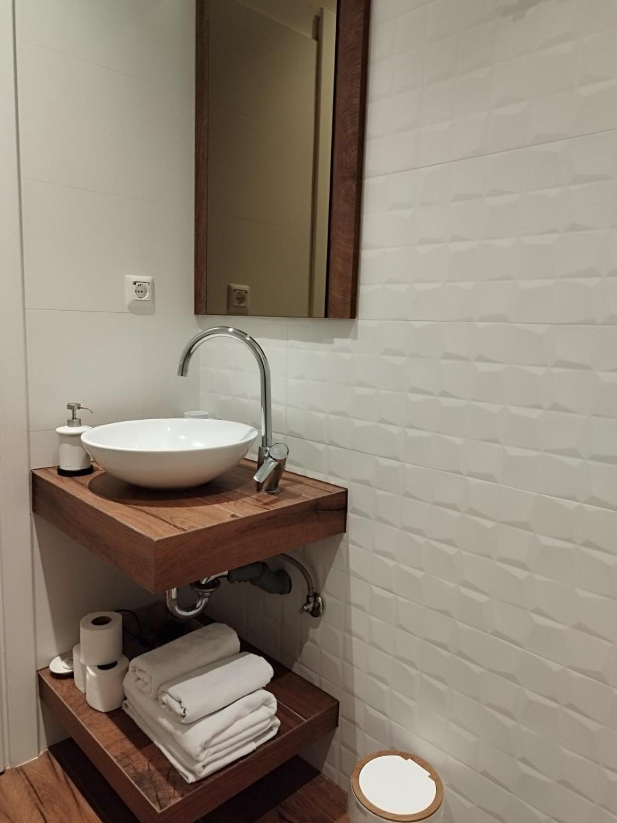 Studio Apartmani 071 Free Garage Parking 塞拉耶佛 客房 照片